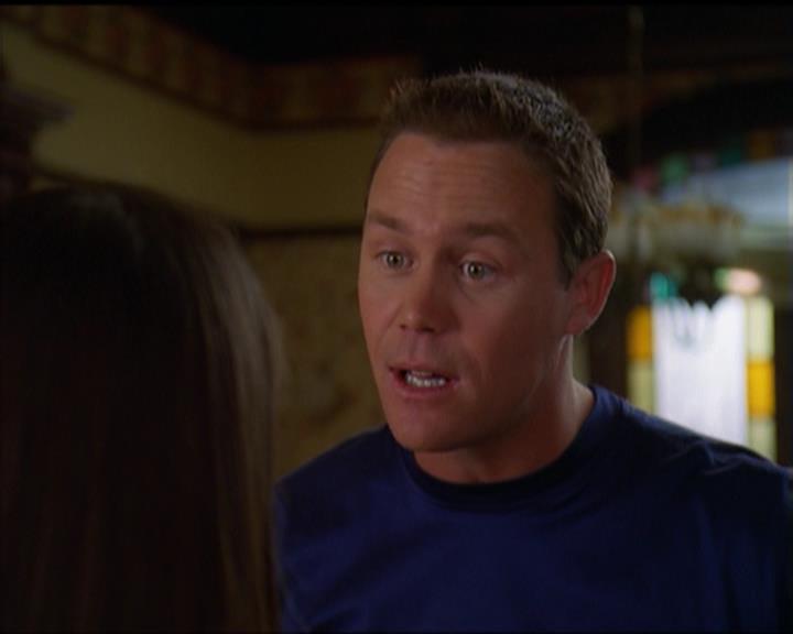Charmed-Online_dot_net-5x03SirensSong1069.jpg