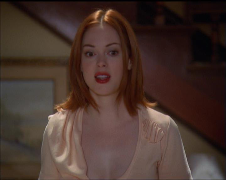 Charmed-Online_dot_net-5x03SirensSong1099.jpg