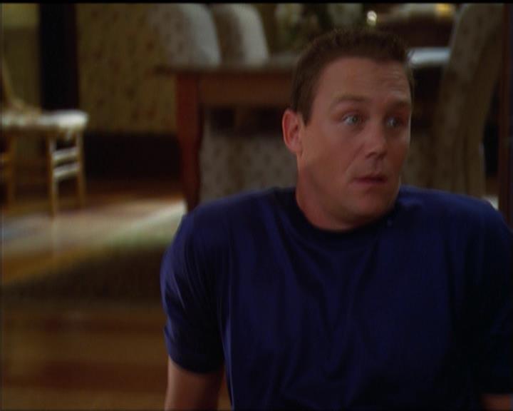 Charmed-Online_dot_net-5x03SirensSong1100.jpg