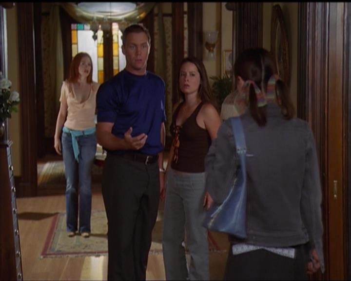 Charmed-Online_dot_net-5x03SirensSong1130.jpg