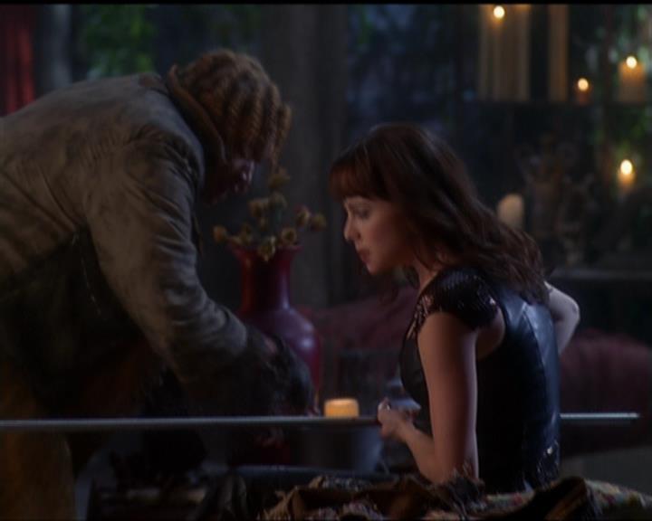 Charmed-Online_dot_net-5x03SirensSong1141.jpg