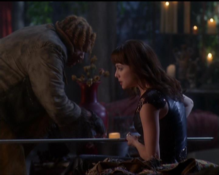 Charmed-Online_dot_net-5x03SirensSong1142.jpg