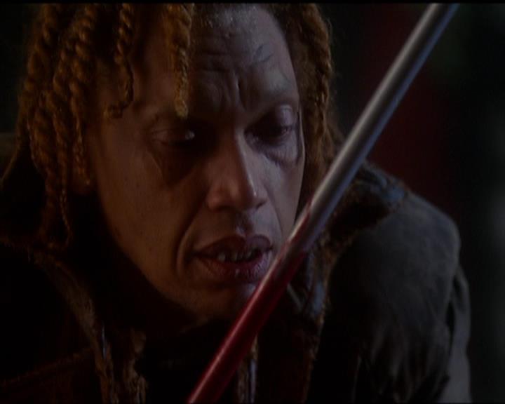 Charmed-Online_dot_net-5x03SirensSong1177.jpg