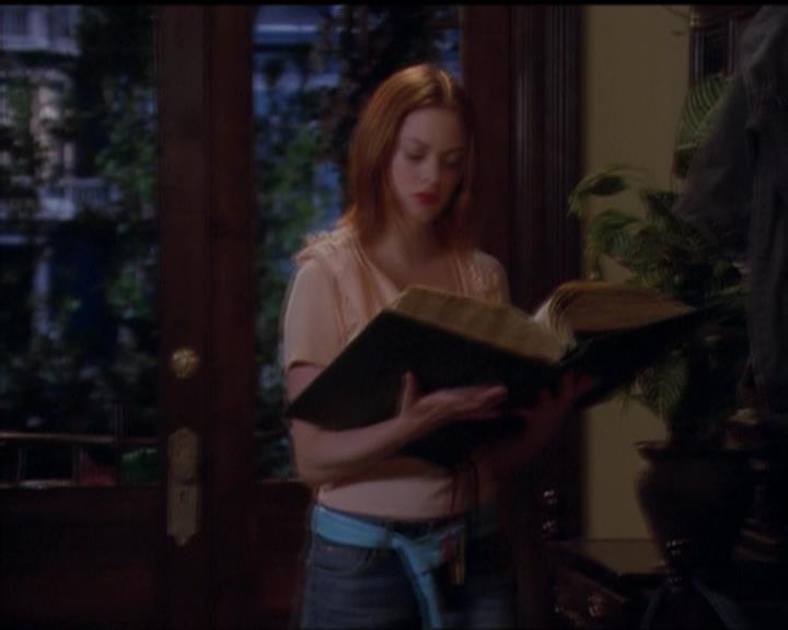 Charmed-Online_dot_net-5x03SirensSong1259.jpg