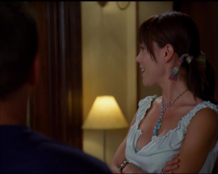 Charmed-Online_dot_net-5x03SirensSong1273.jpg