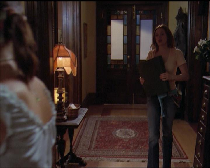 Charmed-Online_dot_net-5x03SirensSong1301.jpg