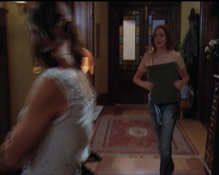 Charmed-Online_dot_net-5x03SirensSong1305.jpg