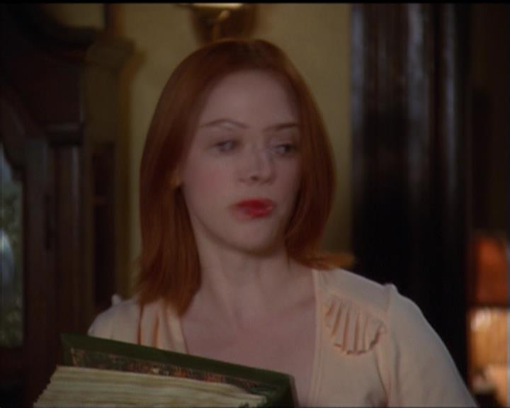 Charmed-Online_dot_net-5x03SirensSong1324.jpg