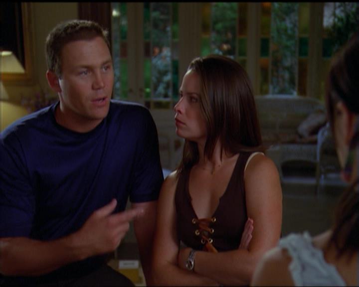 Charmed-Online_dot_net-5x03SirensSong1326.jpg