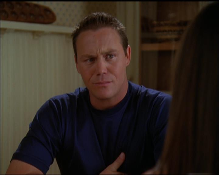 Charmed-Online_dot_net-5x03SirensSong1401.jpg
