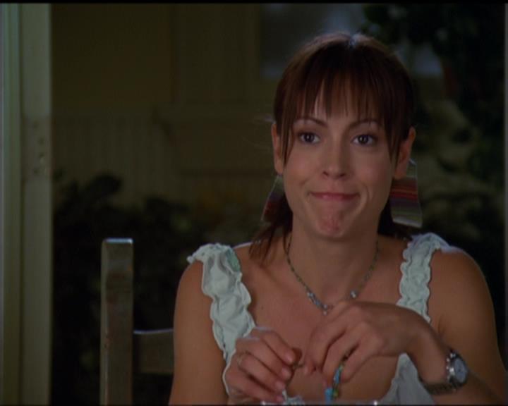 Charmed-Online_dot_net-5x03SirensSong1420.jpg