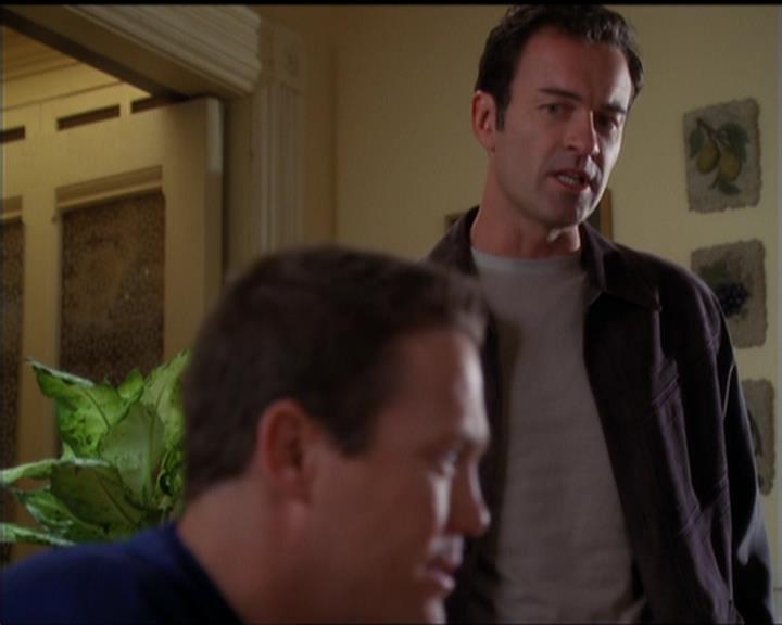 Charmed-Online_dot_net-5x03SirensSong1424.jpg