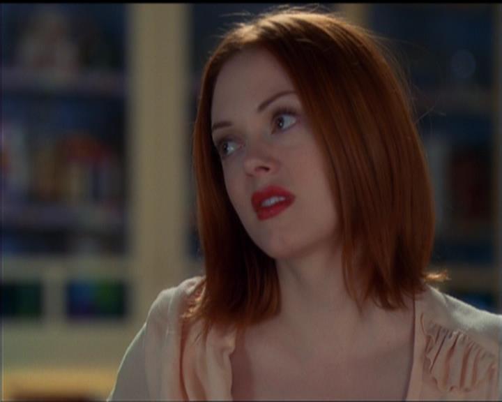 Charmed-Online_dot_net-5x03SirensSong1430.jpg