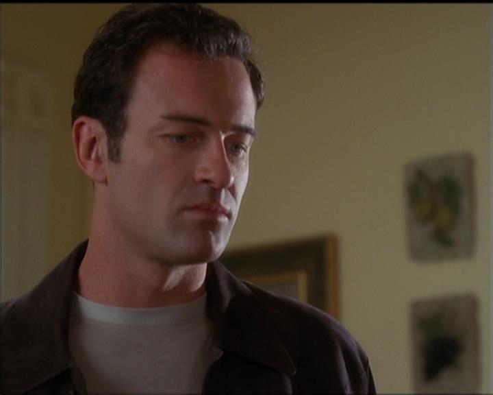Charmed-Online_dot_net-5x03SirensSong1442.jpg