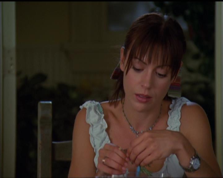 Charmed-Online_dot_net-5x03SirensSong1455.jpg