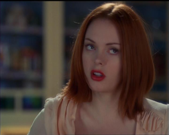 Charmed-Online_dot_net-5x03SirensSong1456.jpg
