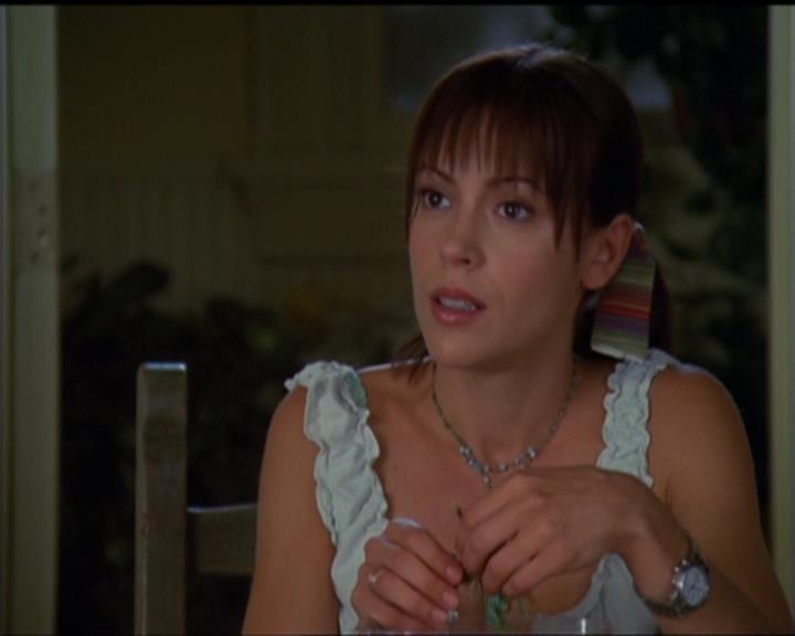 Charmed-Online_dot_net-5x03SirensSong1458.jpg