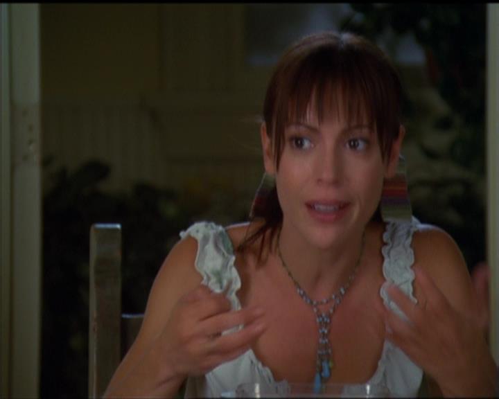 Charmed-Online_dot_net-5x03SirensSong1485.jpg