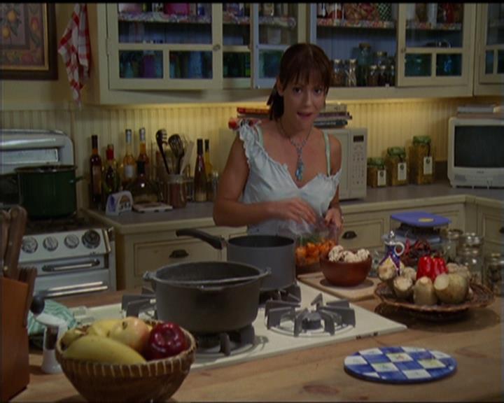 Charmed-Online_dot_net-5x03SirensSong1505.jpg