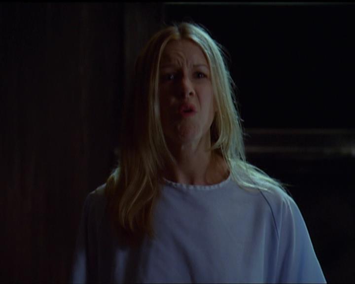 Charmed-Online_dot_net-5x03SirensSong1535.jpg