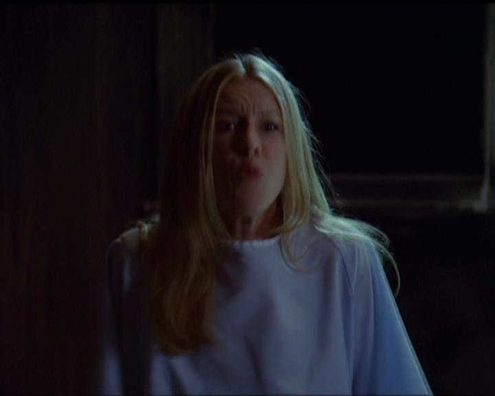 Charmed-Online_dot_net-5x03SirensSong1541.jpg