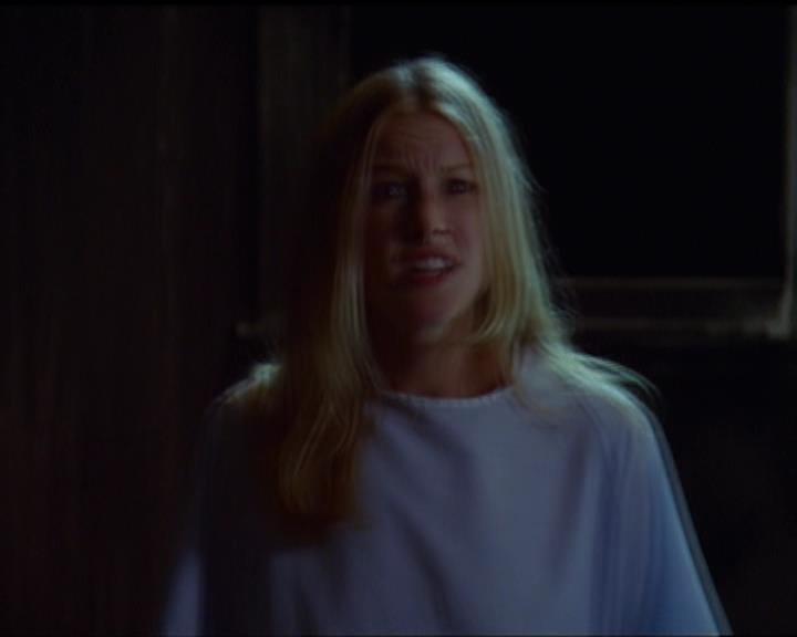 Charmed-Online_dot_net-5x03SirensSong1542.jpg