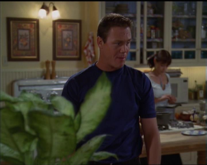 Charmed-Online_dot_net-5x03SirensSong1592.jpg