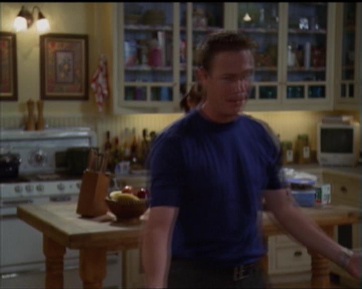 Charmed-Online_dot_net-5x03SirensSong1594.jpg