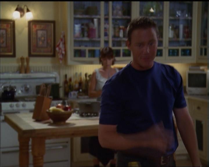 Charmed-Online_dot_net-5x03SirensSong1595.jpg