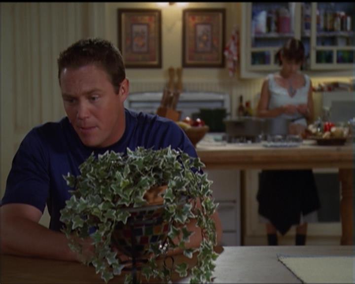 Charmed-Online_dot_net-5x03SirensSong1604.jpg