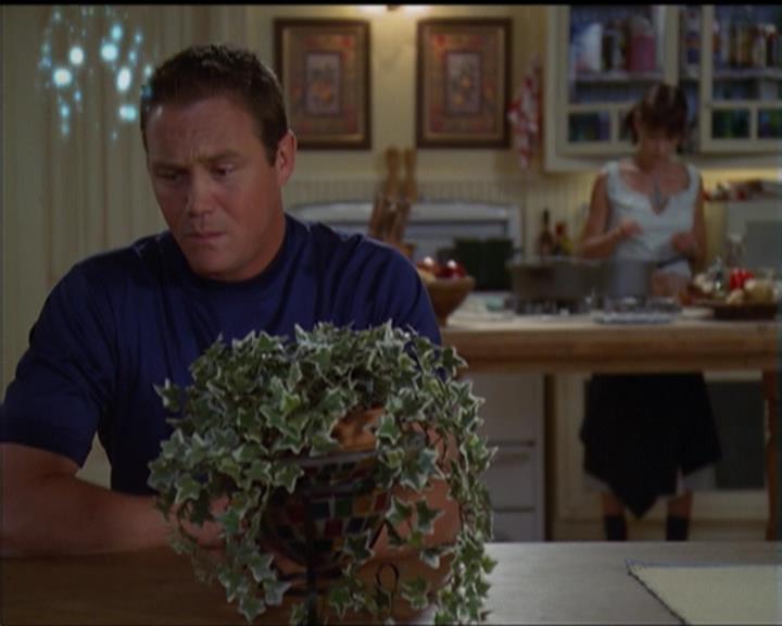 Charmed-Online_dot_net-5x03SirensSong1606.jpg