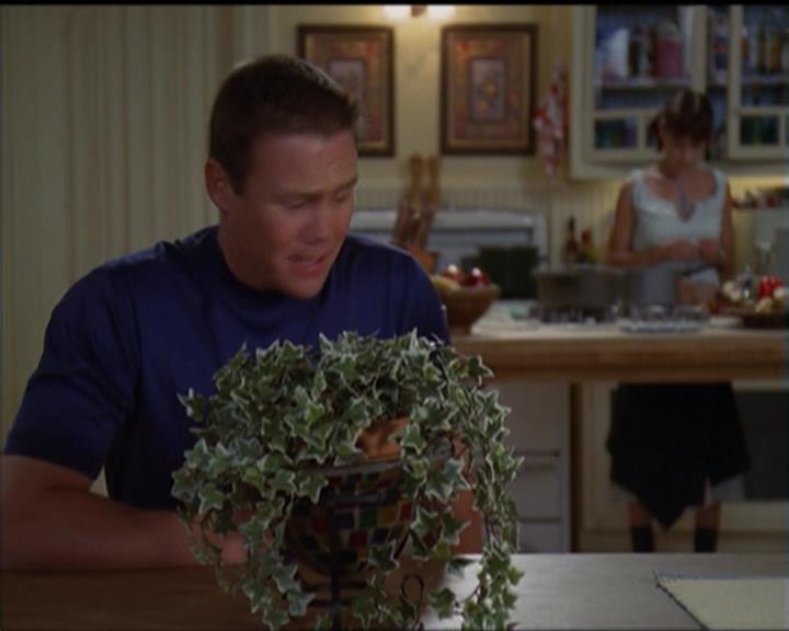 Charmed-Online_dot_net-5x03SirensSong1614.jpg