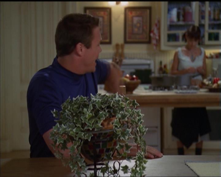 Charmed-Online_dot_net-5x03SirensSong1615.jpg