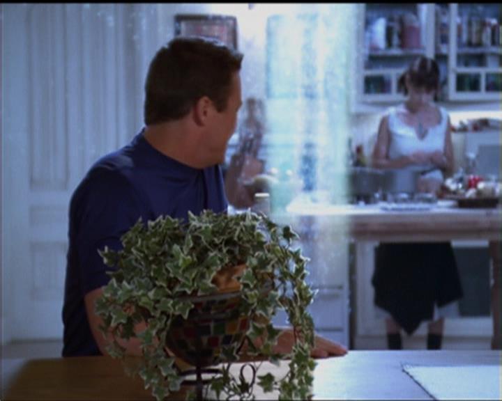 Charmed-Online_dot_net-5x03SirensSong1616.jpg