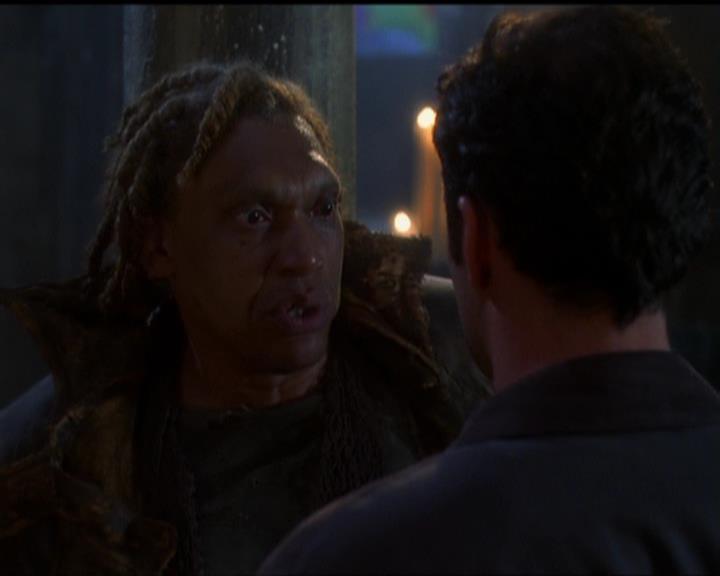 Charmed-Online_dot_net-5x03SirensSong1685.jpg