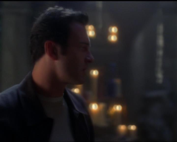 Charmed-Online_dot_net-5x03SirensSong1695.jpg