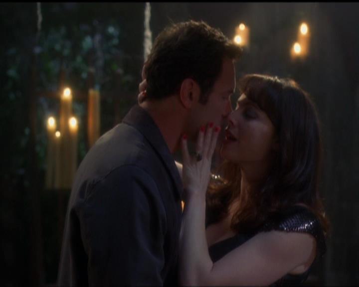 Charmed-Online_dot_net-5x03SirensSong1709.jpg