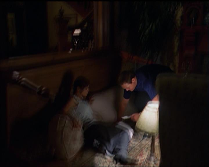 Charmed-Online_dot_net-5x03SirensSong1724.jpg