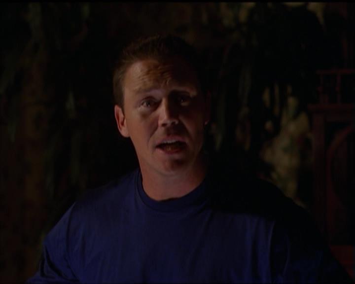 Charmed-Online_dot_net-5x03SirensSong1780.jpg