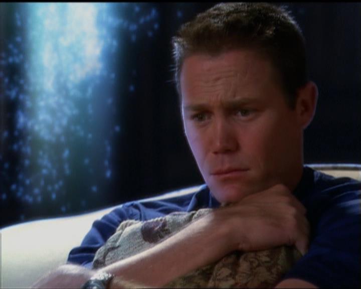 Charmed-Online_dot_net-5x03SirensSong1809.jpg