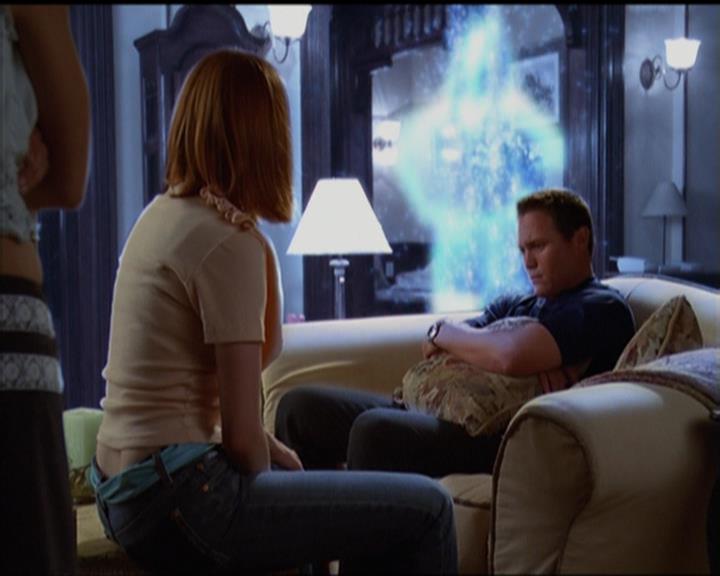 Charmed-Online_dot_net-5x03SirensSong1810.jpg