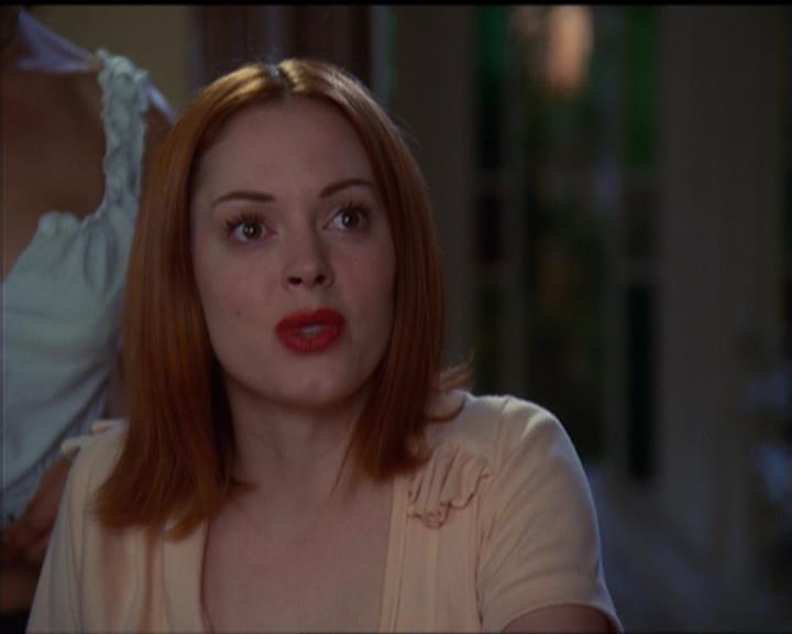 Charmed-Online_dot_net-5x03SirensSong1813.jpg
