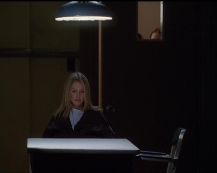Charmed-Online_dot_net-5x03SirensSong1891.jpg
