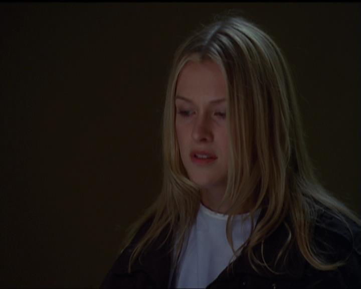 Charmed-Online_dot_net-5x03SirensSong1896.jpg