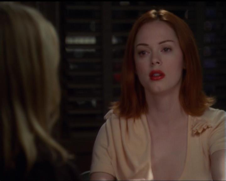Charmed-Online_dot_net-5x03SirensSong1900.jpg