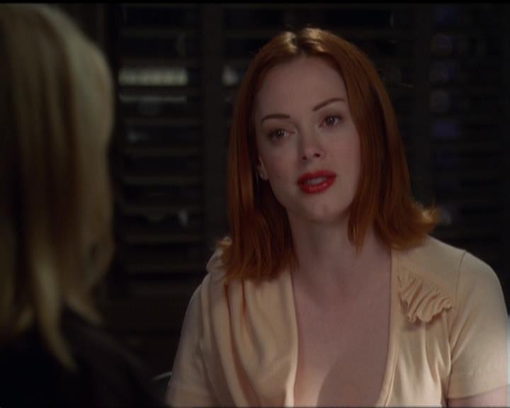 Charmed-Online_dot_net-5x03SirensSong1916.jpg