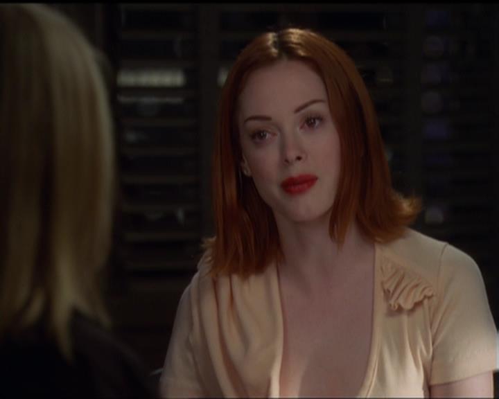 Charmed-Online_dot_net-5x03SirensSong1923.jpg
