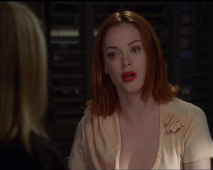 Charmed-Online_dot_net-5x03SirensSong1926.jpg
