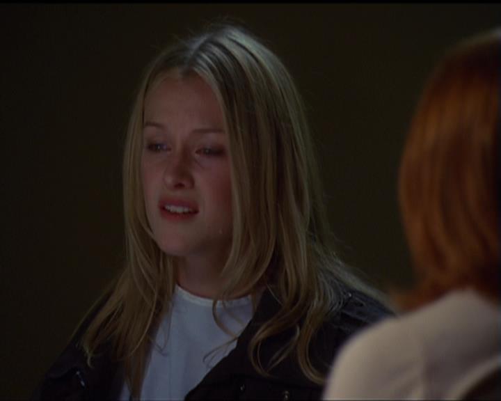 Charmed-Online_dot_net-5x03SirensSong1949.jpg