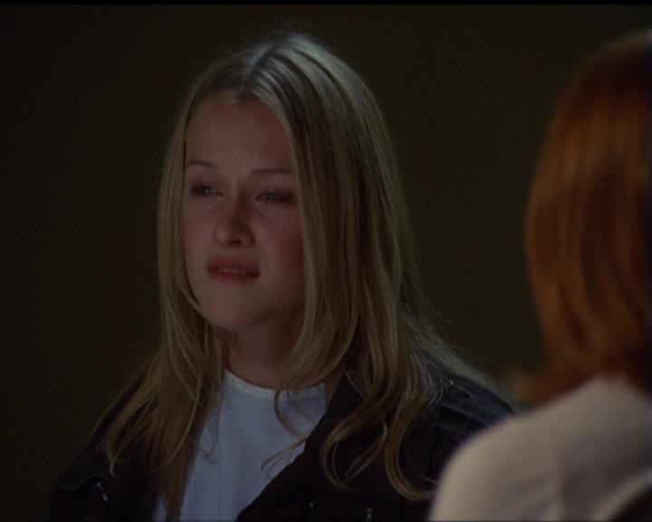 Charmed-Online_dot_net-5x03SirensSong1956.jpg